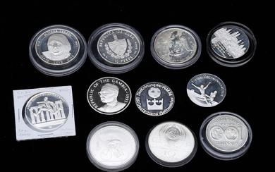 COLLECTOR COINS, 11 PCS, APPROX. 267 GR.