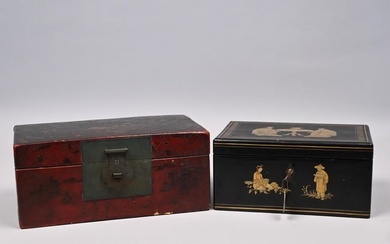 China Trade Gilt-Decorated Black Lacquer Tea Caddy