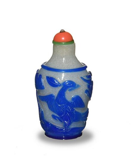 Chinese Peking Glass Snuff Bottle with Dragon, 19th