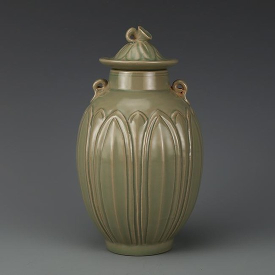 Chinese Yue Kiln Porcelain Jar