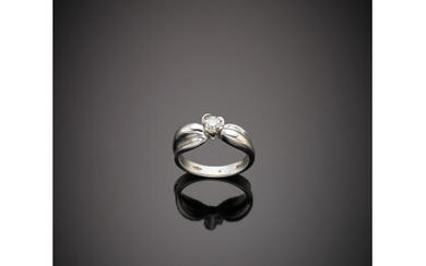 Diamond solitaire ct. 0.25 circa white gold ring, g 6.80 size 15/55.Read more