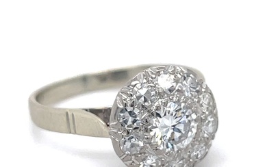Engagement ring - 18 kt. White gold - 0.85 tw. Diamond