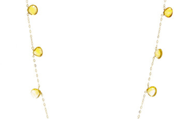 Ensemble comprenant un collier et une paire de pendants d'oreilles or 750 à maille forçat retenant des citrines taille briolette, h. penda