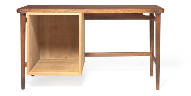 Finn Juhl: Rare lady's desk of teak. Left side mounted with storage space of Oregon pine.