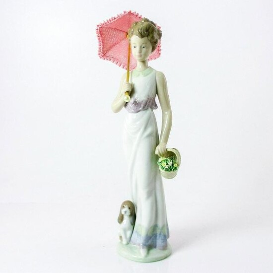 Garden Classic 1007617 - Lladro Porcelain Figurine
