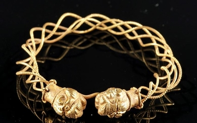 Greek 20K+ Gold Bracelet w/ Lion Headed Clasp