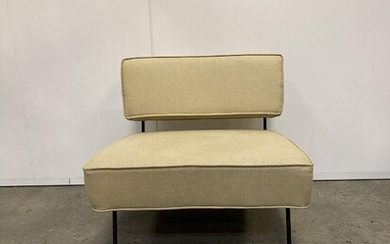 NOT SOLD. Greta Magnusson-Grossman: "Modern Line" lounge chair upholstered with beige wool, frame of black lacquered metal. H. 63. W. 68. D. 74 cm. – Bruun Rasmussen Auctioneers of Fine Art