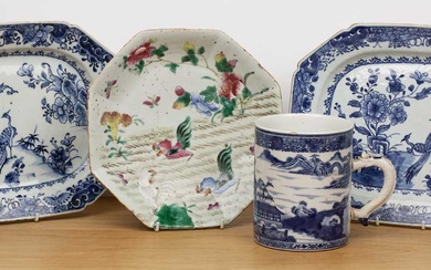 Group of four pieces Chinese including a pair of blue...