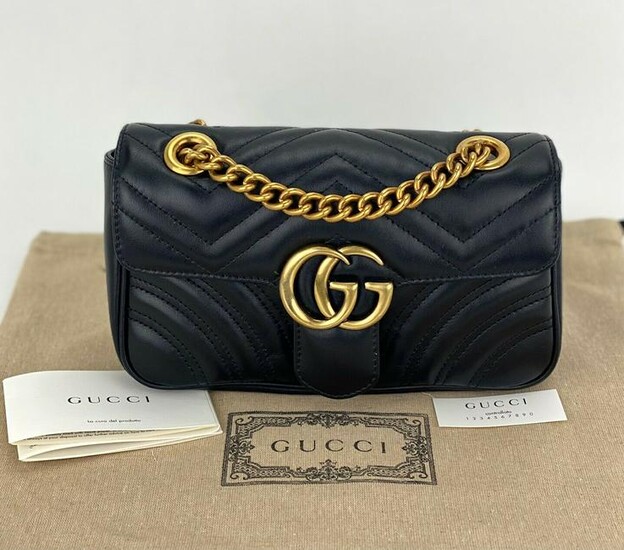 Gucci GG Marmont Black Leather Matelassé Mini Bag ?B370