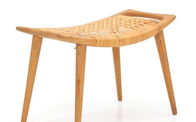 Hans J. Wegner: “JH-539”. Oak stool with seat of woven cane. Made by cabinetmaker Johannes Hansen.