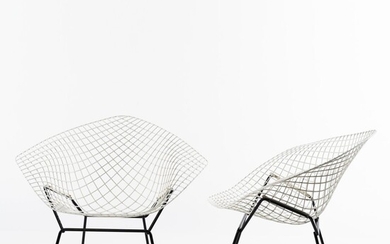 Harry Bertoia, 2 fauteuils 'Diamond' - '421-2', 1952, H. 74 x 84,5 x 70 cm....