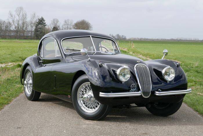 Jaguar - XK120 FHC - 1953