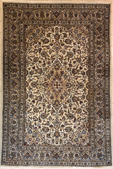 Keshan - Carpet - 296 cm - 195 cm