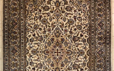Keshan - Carpet - 296 cm - 195 cm