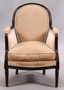 LOUIS XVI STYLE UPHOLSTERED AND CARVED WALNUT ARM CHAIR C1930 36 26 21