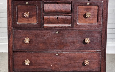 Late 19th century colonial cedar chest of seven drawers (h:129...