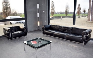 Le Corbusier - Cassina - Armchair, Coffee table, Sofa (3) - LC 3 /10