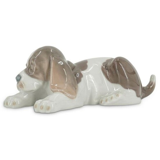 Lladro Glazed "Sleepy Puppy Beagle" Dog Porcelain