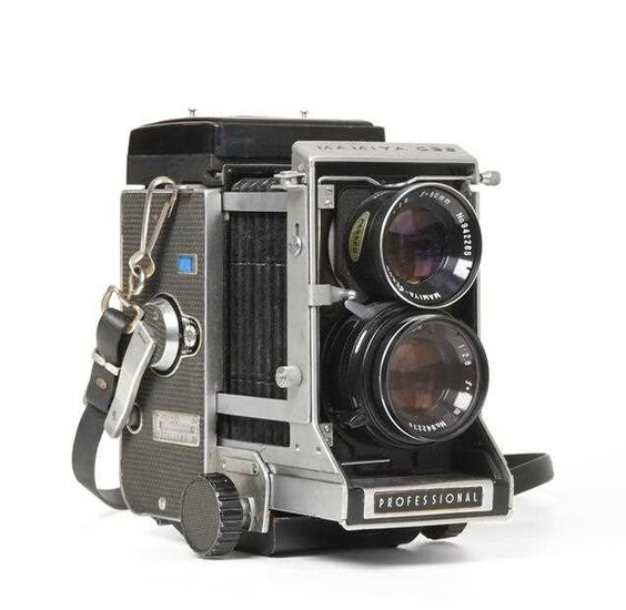 Mamiya C33 Professional Camera no304134, with Mamiya-Sekor f2.8 80mm...