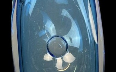 Mats Jonasson Swedish Art Glass Crystal Vase