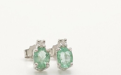 No Reserve Price - Earrings - 18 kt. White gold - 1.08 tw. Emerald - Diamond