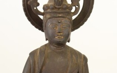 Okimono - Bronze - Signed 'Izumo saku' 出雲作 - Rare old bronze Kannon bosatsu 観音菩薩 (Avalokitesvara) with artist's signature - Japan - Muromachi period (1333-1573)