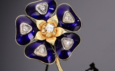 Retro brooch of 18 kt. gold adorned with diamonds and enamel work, approx. The 1950s