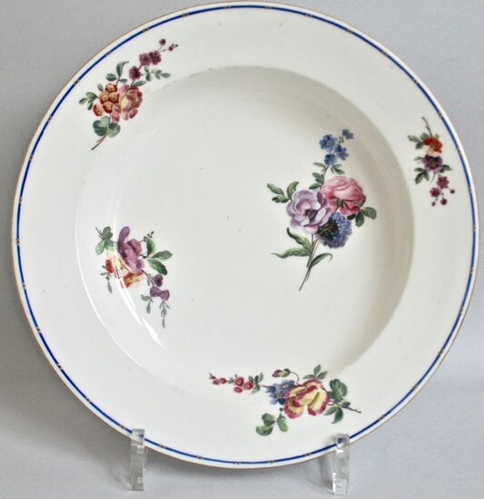 Sèvres - Dish - Louis XV - Softpaste porcelain