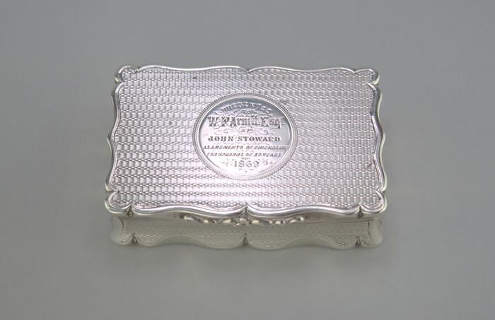 Snuff box, Sterling Silver, Victorian - .925 silver - Robert Thornton, Birmingham- England - 1868