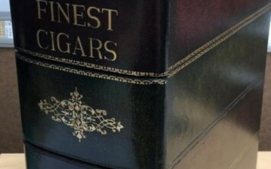 The Finest Cigars of the World 4-Drawer Cigar Box