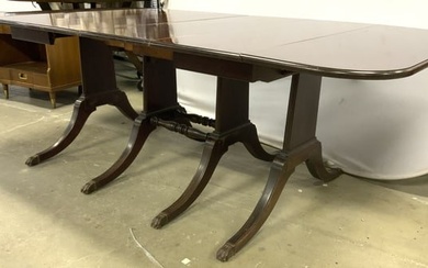 The WARFIELD Style Split Leaf Antq Wood Dining Table