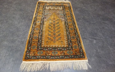 Türkischerseide - Carpet - 125 cm - 63 cm