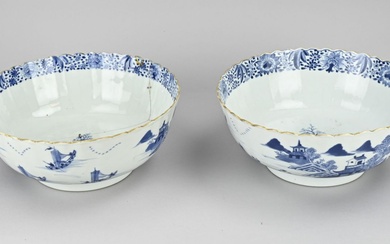Two antique Chinese bowls Ø 28.5 cm.