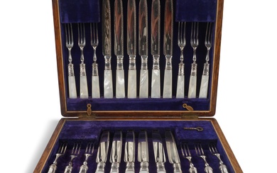 VICTORIAN SILVERPLATED AND MOTHER OF PEARL CASED CUTLERY SET, RETAILED BY H. PIDDUCK & SONS LTD., SOUTHPORT, ENGLAND