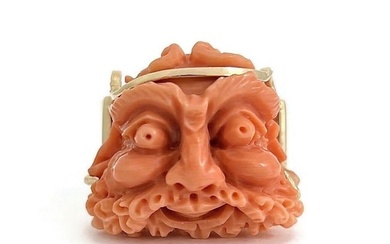 Vintage 1950's 1960's Carved Coral Man's Face Ring 14K Yellow Gold, 13.86 Grams