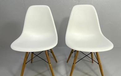 Vitra Eames, design Charles and Ray Eames, pair of white pla...