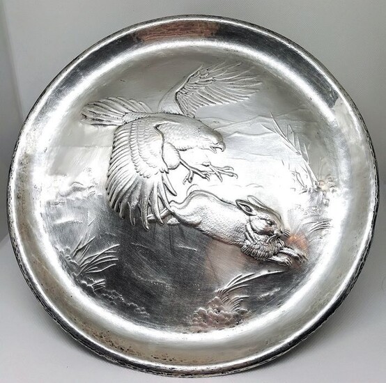 Wonderful Wall Plate - .800 silver - Italy - Mid 20th century
