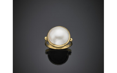 Yellow gold and mm14.66 mabé pearl ring, g 5.32 size 14/54.Read more