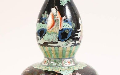 iGavel Auctions: Chinese Porcelain Famille Verte Black Ground Double Gourd Vase, Kangxi Mark but later FR3SHLM