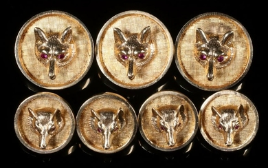 (7 PC.) FOX HUNT BUTTONS IN 14K GOLD