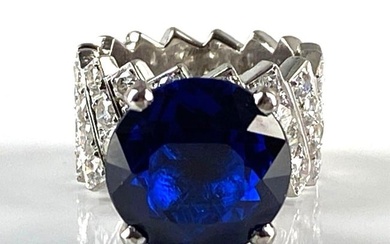 14K White Gold Blue Spinel and Diamond Ring
