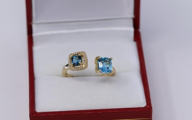 14KT Diamond / Blue Topaz Diamond Ring