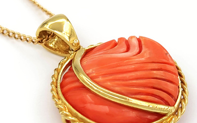 18 carati Oro giallo - Collana con pendente - Corallo rosso del mediterraneo da 21.72 mm Peso Totale : 16.71 g