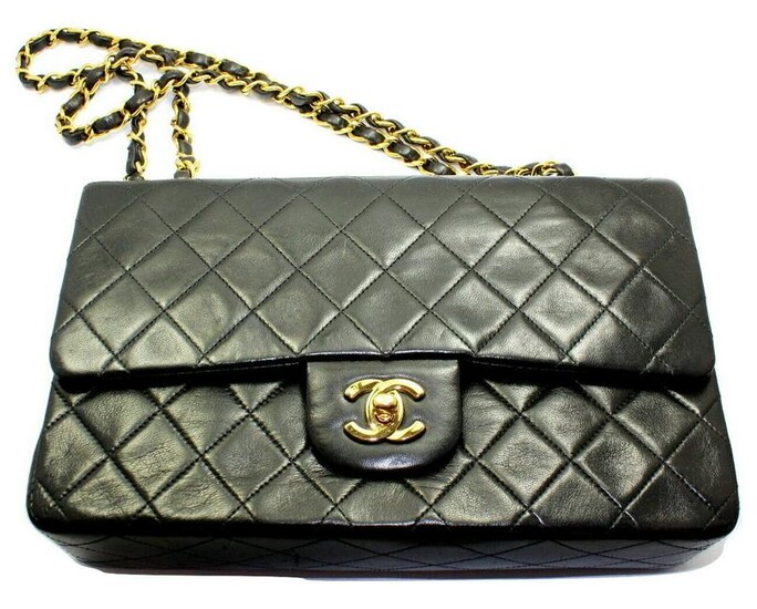 1994 Chanel M Black Quilted Lambskin Double Flap Red
