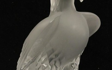 9.5" SIGNED LALIQUE FRANCE GLASS SCULPTURE OF BIRD OF