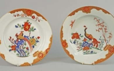 A pair of Samson porcelain plates, 19th...