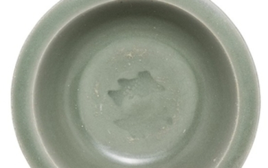 A SMALL LONGQUAN CELADON 'TWIN FISH' DISH, SONG DYNASTY (AD 960-1279)