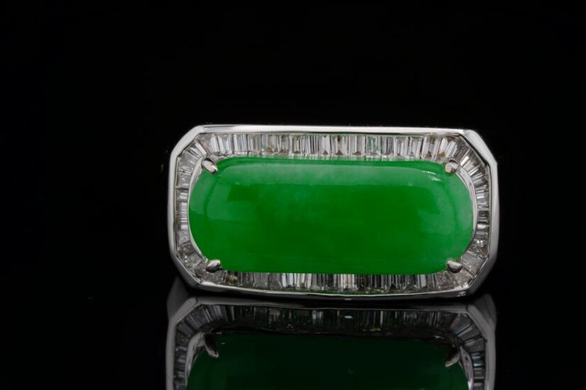 3.25ct Jade, 0.65ctw VS2-SI1/G-H Diamond 18K Ring