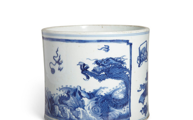 A BLUE AND WHITE 'DRAGONS AND ANTIQUES' BRUSH POT