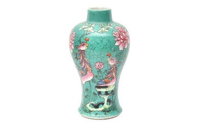 A CHINESE FAMILLE-ROSE 'PHOENIX' VASE FOR THE STRAITS OR PERANAKAN MARKET 清十八世紀 粉彩松石綠地穿花鳳紋瓶